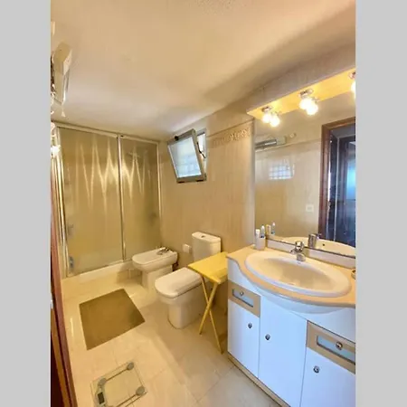 Zafiro Piso 14 Av. Costablanca Playa De San Juan